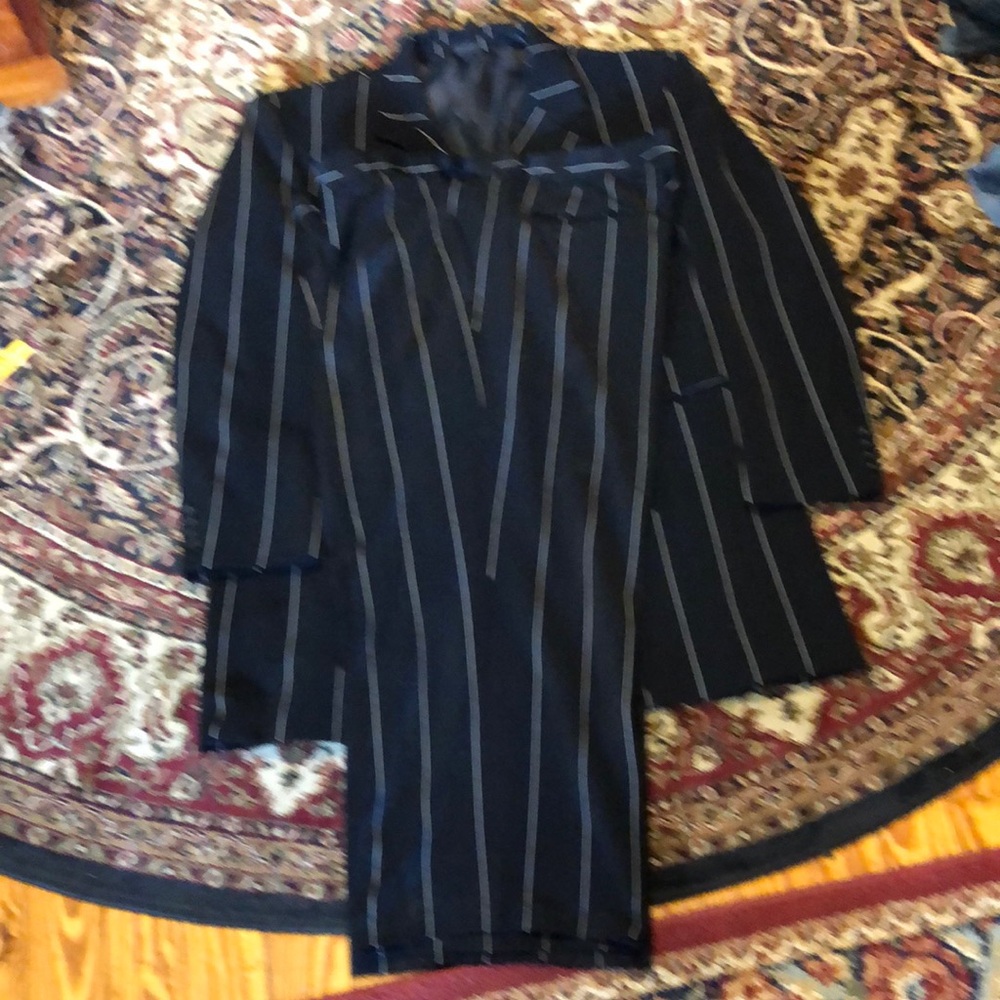 Classic Black Pinstripe Men's Falcone suit - Picture 10 of 10